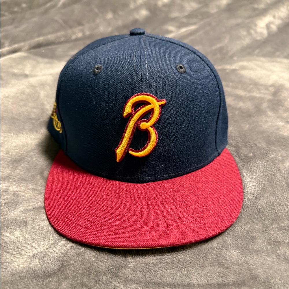 NWOT Sz 7 1/4 Atlanta Braves New Era 59Fifty Fitted Eggplant And  Wine Color
